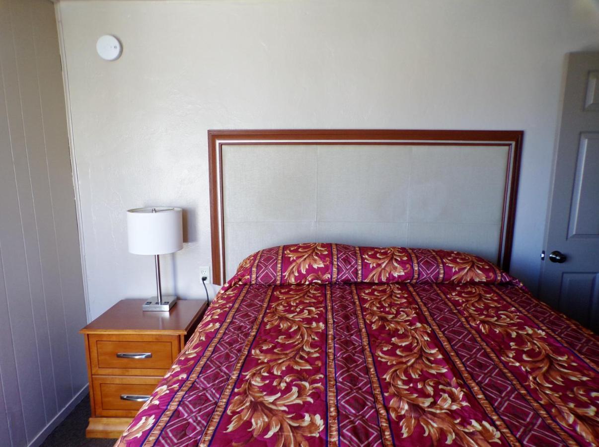 Cypress Tree Motel Cayucos Quarto foto
